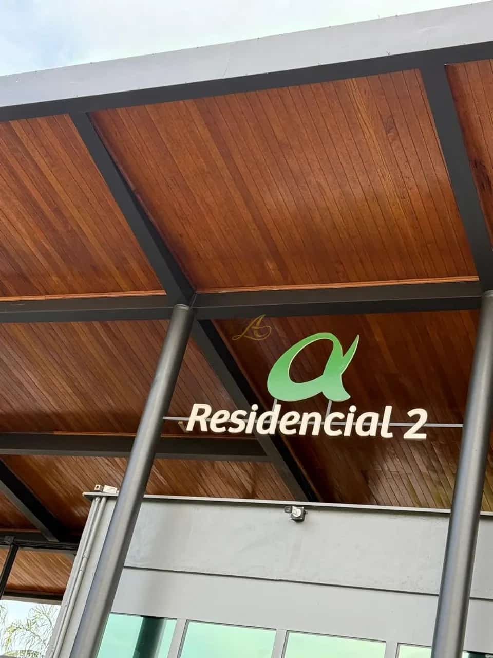 Terreno de 487,50 m² com declive à venda em condomínio | Alphaville